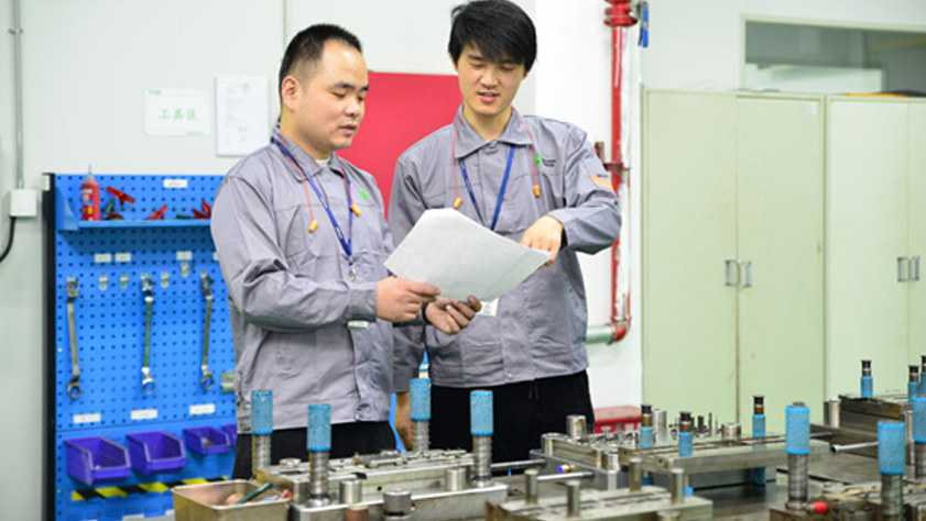 擴展精微沖壓的技術(shù)能力